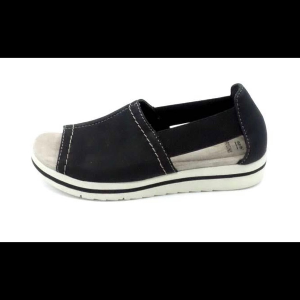 Earth origin sandals